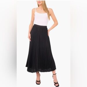 Halogen Black Maxi Pleated‎ Skirt
